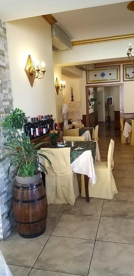 Hotel La Conca Villa San Giovanni Luaran gambar
